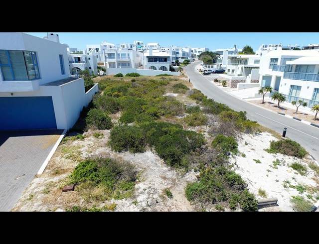 LAND FOR SALE IN PARADISE BEACH